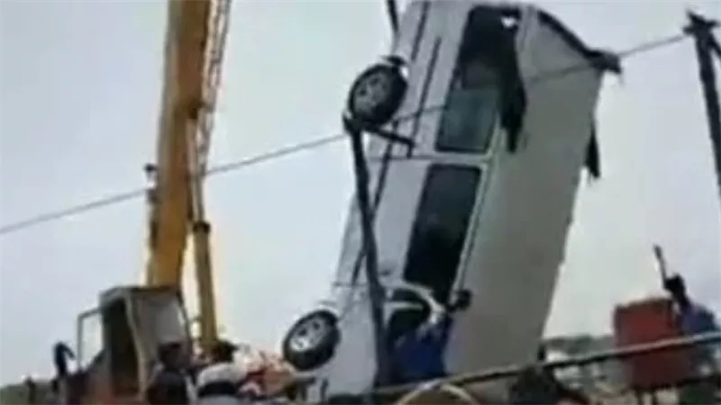 الرقابة النهرية: معدية أبو غالب رخصتها منتهية ومخالفة للاشتراطات