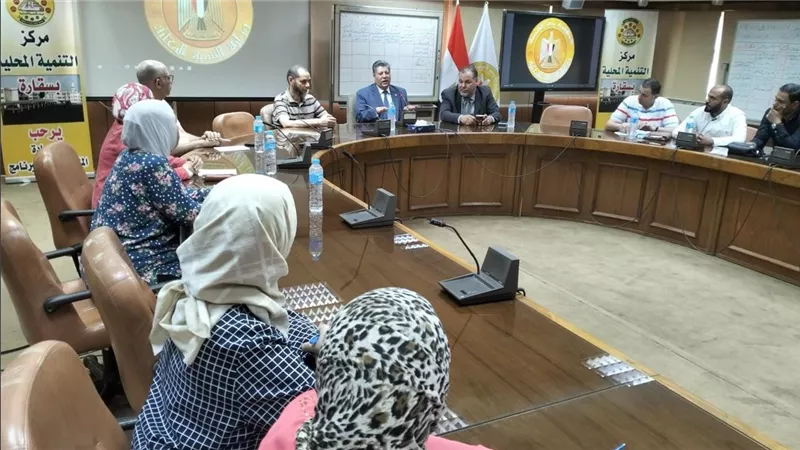 وزير التنمية المحلية: مركز سقارة يختتم 4 دورات لتدريب 121 قيادة محلية 