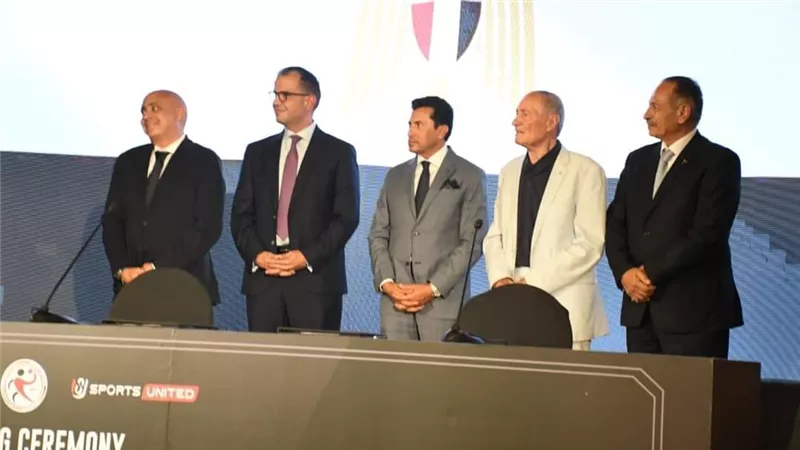 وزير الرياضة يشهد توقيع بروتوكول استضافة مصر لبطولات سوبر جلوب وبطولة العالم للقارات 