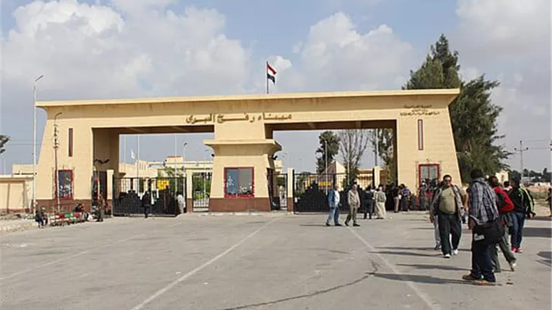 المتحدث العسكري: نحقق في حادث إطلاق نيران بالشريط الحدودي برفح