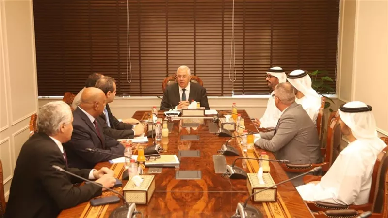 وزير الزراعة يبحث التعاون المشترك مع رئيس هيئة السلامة الغذائية والزراعية بدولة الإمارات العربية المتحدة 