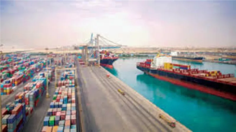 النقل: مشروع تطوير ميناء السخنة وفر 100 ألف فرصة عمل ويتم بشركات مصرية