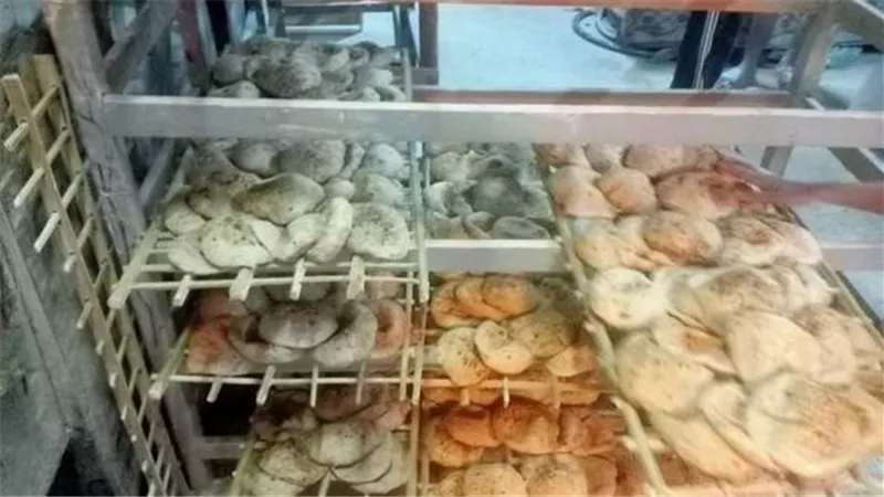 وزير التموين: ثبات الحصص المقررة للمواطنين في منظومة الخبز بواقع 5 أرغفة يوميا 