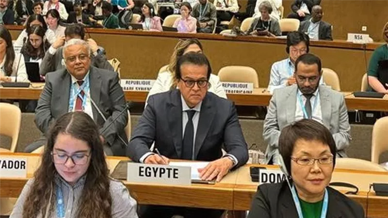 الدكتور خالد عبدالغفار يؤكد ضرورة تسريع وتيرة العمل للنهوض بصحة سكان إقليم شرق المتوسط