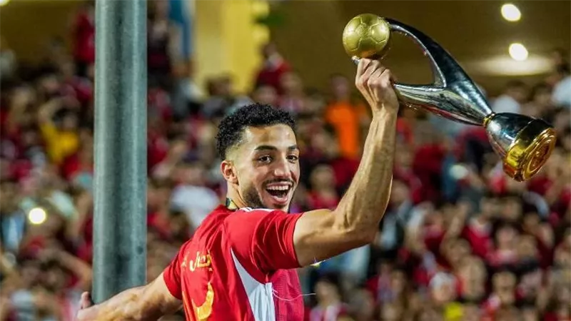 ترانسفير ماركت.. اقتراب رحيل رحيل محمد عبد المنعم عن الأهلي