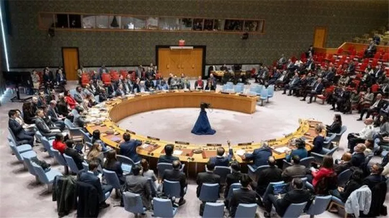 مسئول كويتى يطالب المجتمع الدولى بتحمل مسئولياته إزاء الوضع الكارثى فى غزة