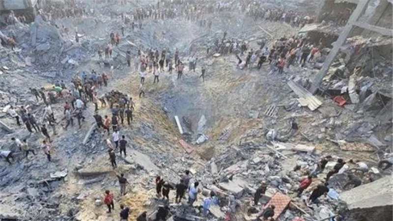 الدفاع المدنى فى غزة: القطاع بأكمله أصبح منطقة منكوبة