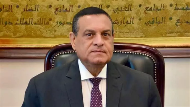 وزير التنمية المحلية يتلقى تقريرًا حول جهود منصة 