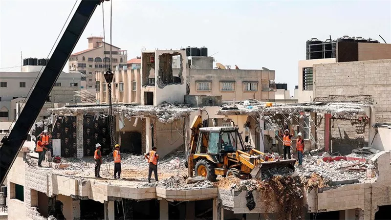 الجارديان: تكلفة الكربون لإعادة إعمار غزة كارثة مناخية عالمية جديدة