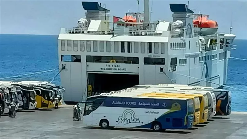 اليوم.. إنطلاق أخر أفواج الحج البري من نويبع البحري