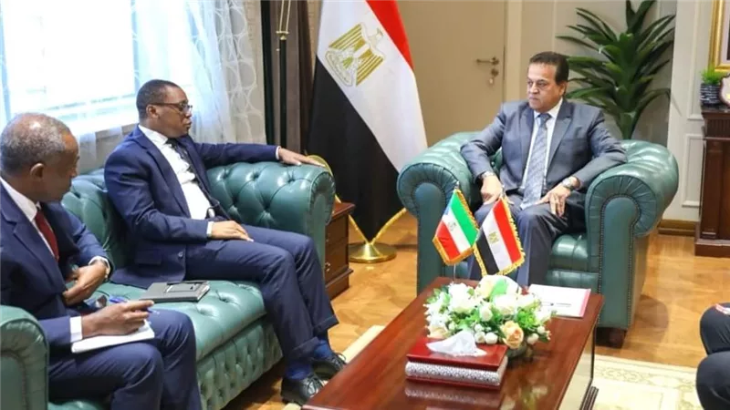 وزير الصحة يستقبل نظيره الغيني لبحث سبل التعاون المشترك