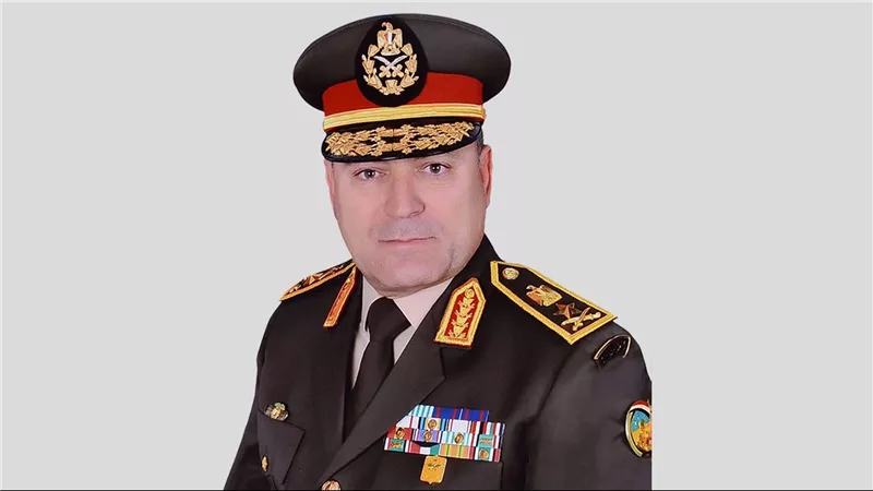الفريق أسامة عسكر يشهد المرحلة الرئيسية لمشروع مراكز القيادة بالمنطقة الشمالية
