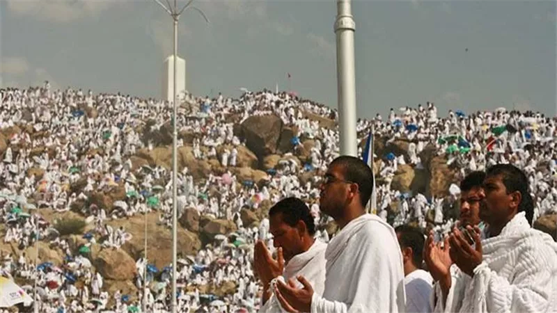 دار الإفتاء توضح حكم صيام يوم عرفة