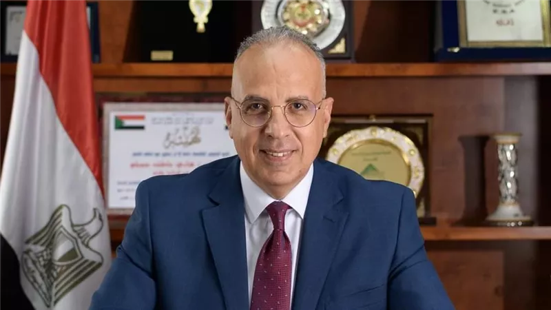 سويلم يوجه بإستمرار التنسيق بين مسئولى الميكانيكا والرى والصرف