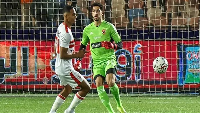 بشأن أزمة القمة.. شوبير: إقامة مباراة الأهلي والزمالك في موعدها