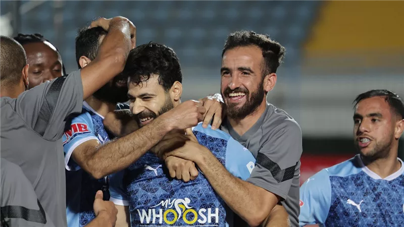 استبعاد فتحي.. محمد الشيبي على رأس قائمة بيراميدز لمواجهة المقاولون العرب