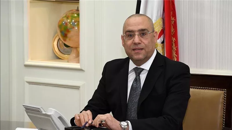 وزير الإسكان: إيقاف وإزالة عدة مخالفات بناء وإشغالات بمدن العاشر والشروق و6 أكتوبر وبني سويف والمنيا الجديدتين