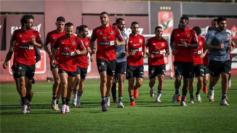 الدوري المصري.. الأهلي ينهي استعداداته لمواجهة فاركو غدا