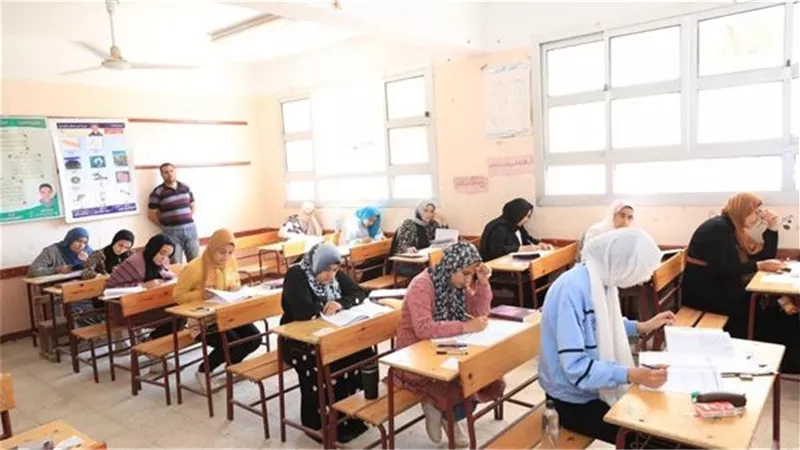الجدول الزمني الرسمي.. موعد امتحانات نصف العام 2024-2025