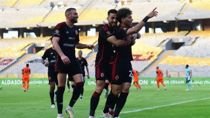 الأهلي يرفض انضمام عبد المنعم وإمام عاشور لـ المنتخب الأولمبي