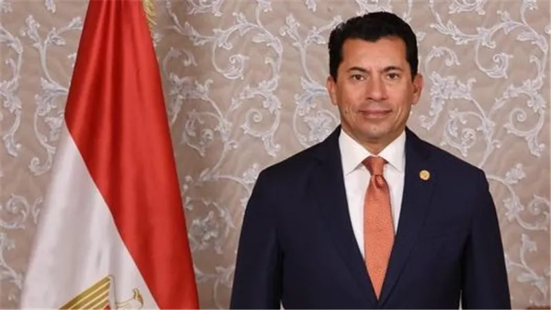 وزير الشباب والرياضة يستعرض الرؤية المستقبلية لخطة عمل الوزارة خلال الفترة المقبلة