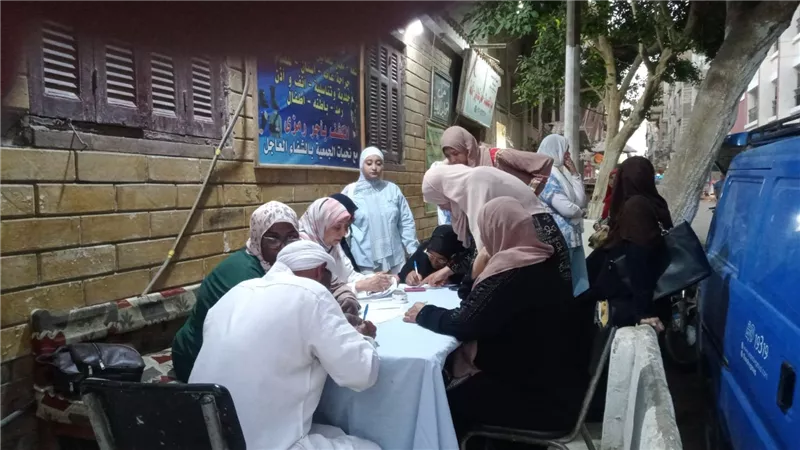 تعليم الكبار بالسويس ينظم قافلة إعلامية بمسجد أبو العزايم
