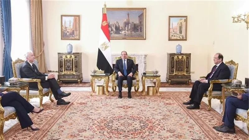 رسائل حاسمة من السيسي لرئيس الاستخبارات الأمريكية: رفض العمليات العسكرية ووقف الحرب بغزة