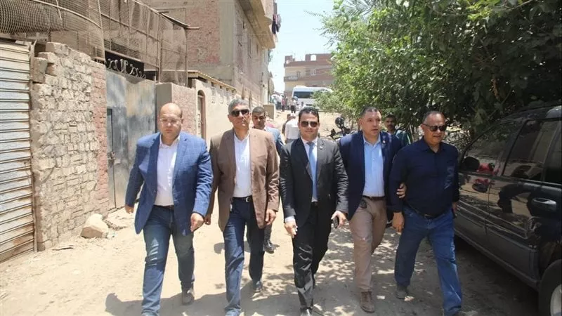 محافظ الجيزة: وضع مخطط شامل لتطوير مصرف الطرفاية بالبدرشين