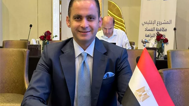 نائب وزير الصحة يتفقد مركز طب الأسرة بمنطقة بدر