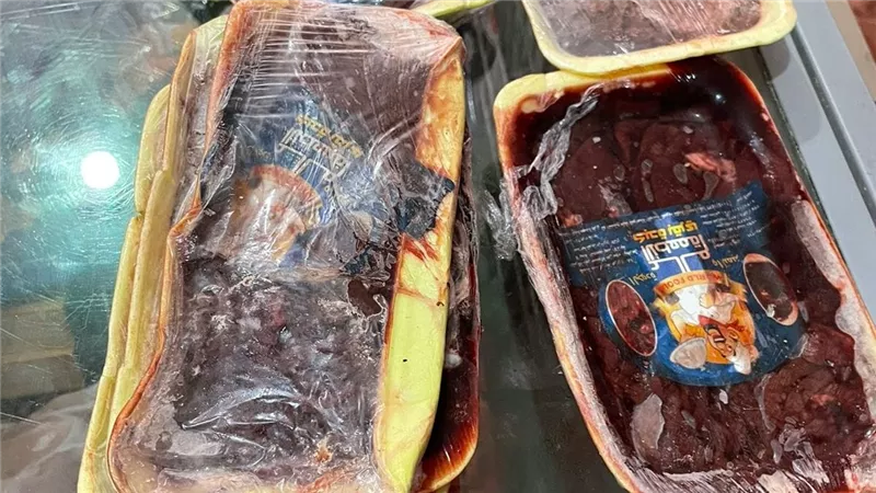 إعدام 314 كيلو أغذية في السويس وإغلاق 4 منشأت باتت خطر علي المواطنين
