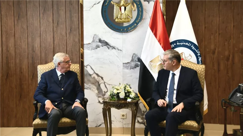 يقلل 40% من واردات الوقود.. وزير البترول: انتهاء مشروع مجمع إنتاج السولار بأسيوط ديسمبر 2025