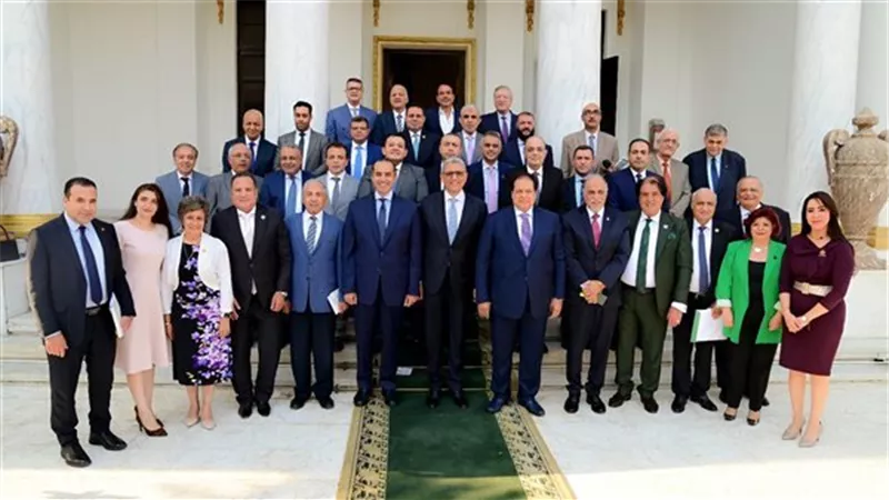 اللجنة الخاصة لدراسة برنامج الحكومة الجديدة توصى بمنح الثقة لحكومة مدبولى