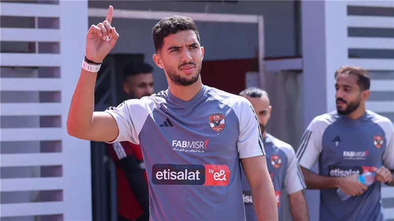 الظهور الأول.. يوسف أيمن يتواجد في مران الأهلي بعد انضمامه