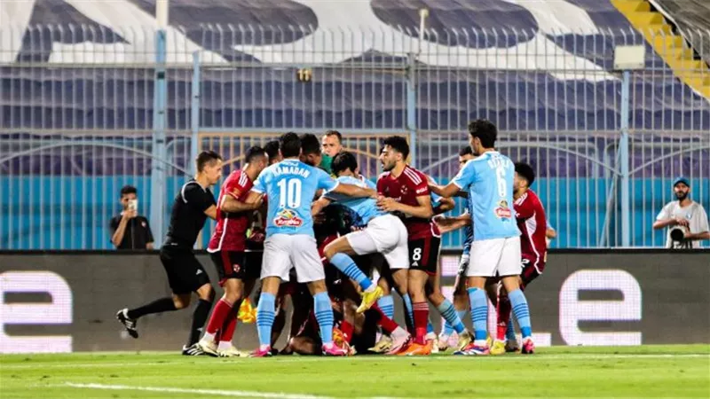 بعد أحداث لقاء بيراميدز.. الأهلي يترقب قرارات لجنتي الانضباط والمسابقات