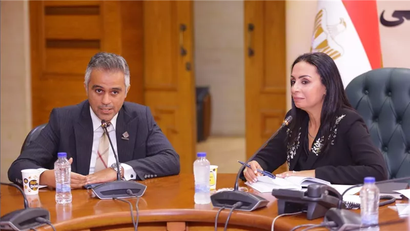 وزيرة التضامن الاجتماعي تلتقي أعضاء من مجلسي النواب والشيوخ