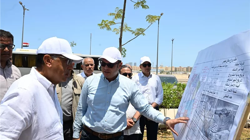 رئيس الوزراء يتفقد مشروع 