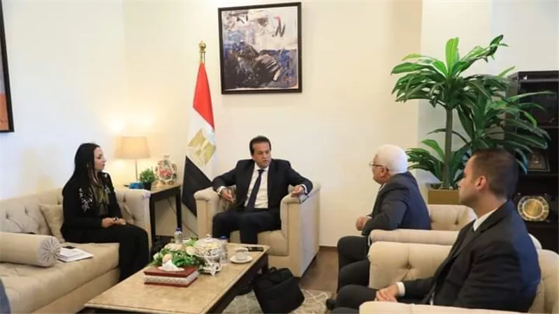 وزيرا الصحة والتضامن يقرران إجراءات عاجلة للتيسير على طالبي استخراج كارت الخدمات المتكاملة