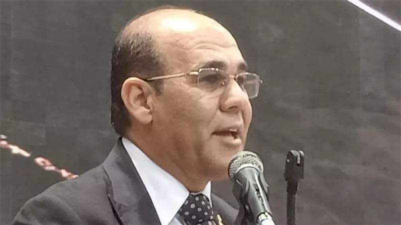 خشانة يقدم ونواب لسويس كشف حساب في مؤتمر صحفي