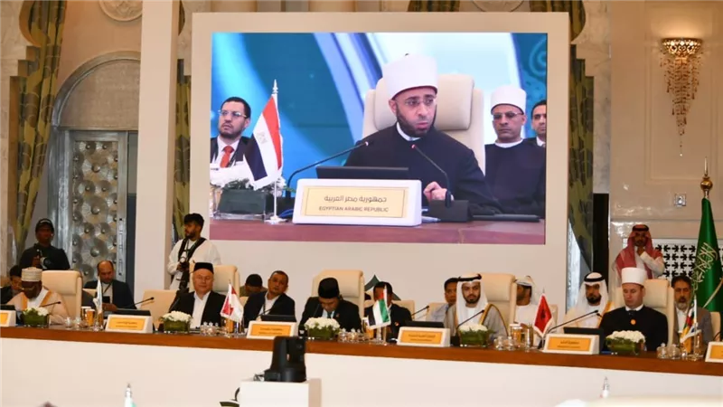 وزير الأوقاف: شأن الوطن عظيم و جاء الشرع الحنيف ليعلم الانسان أن يبجل شأن الوطن 