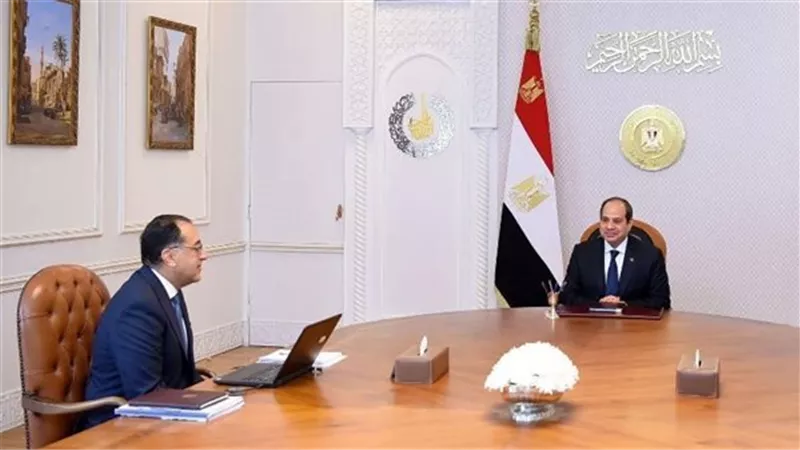 الرئيس السيسى يؤكد توجه الدولة بدعم وتشجيع القطاع الخاص لزيادة الاستثمارات الصناعية