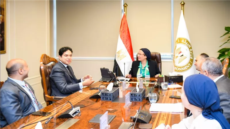 وزيرة البيئة تستقبل عددا من أعضاء مجلس النواب لمناقشة بعض القضايا والمشكلات البيئية 