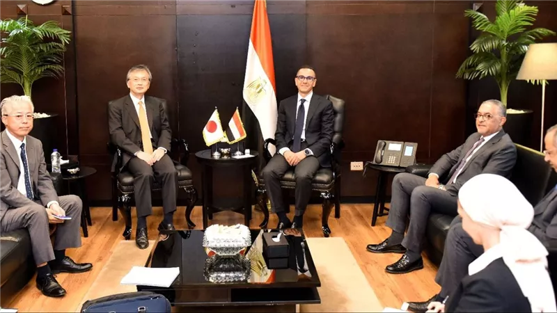 وزير الاستثمار يستقبل سفير اليابان بالقاهرة لبحث سبل تنمية وتطوير العلاقات الاقتصادية المشتركة