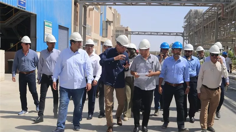 محافظ السويس يتفقد عدد من المشروعات جنوب المحافظة