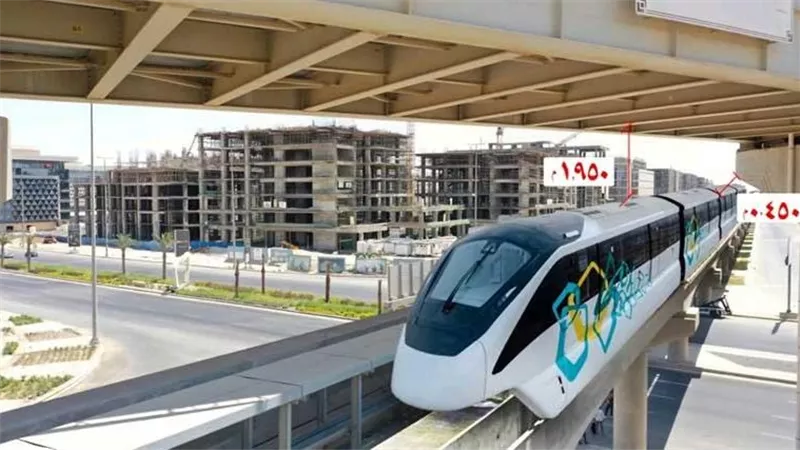 المونوريل يمر أسفل قطار العاصمة.. ووزارة النقل تنفى هدم جزء من المشروع