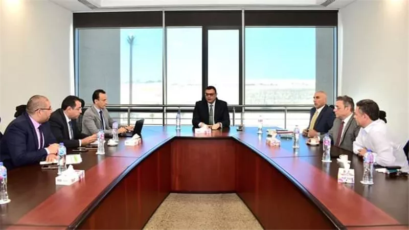 وزير الإسكان يستعرض خطط شركات التسويق العقاري لتسويق المشروعات السكنية بالمدن الجديدة