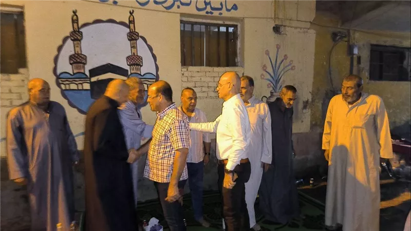 حمامة السلام ترفرف في سماء البان السويس القديمة