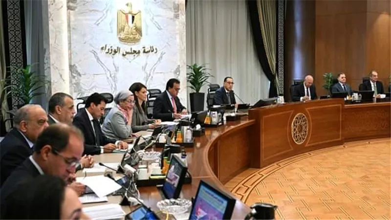 رئيس الوزراء: دعم الصناعة بالشراكة مع القطاع الخاص على أجندة أولوياتنا