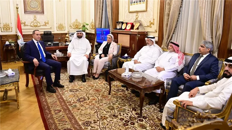 وفد عمالى بحرينى يزور مجلس النواب رفقة وكيلة لجة القوى العاملة