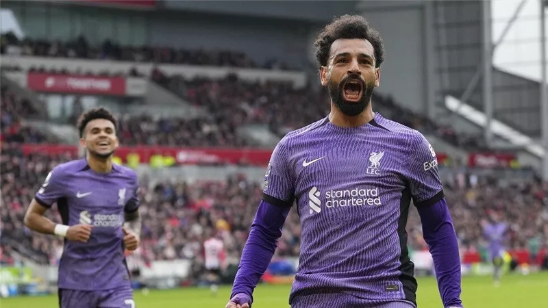 محمد صلاح ينفرد برقم قياسي جديد فى الدوري الإنجليزي