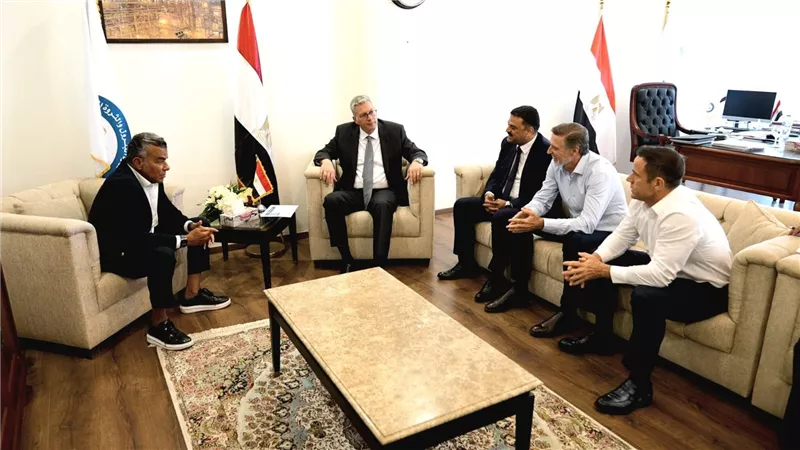 وزير البترول يبحث مع شركات تعدين عالمية أنشطتها في مصر وخططها المستقبلية